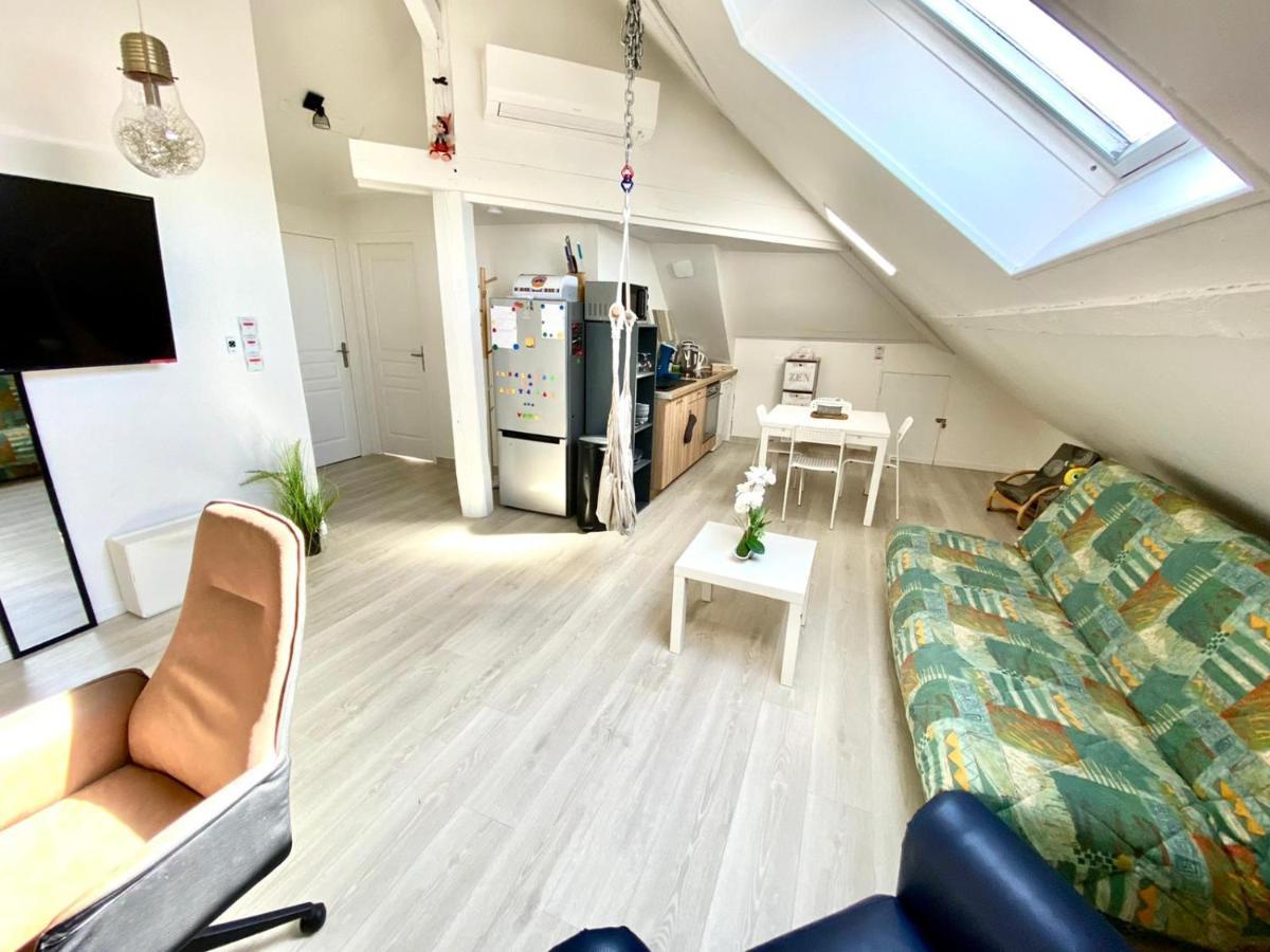 Appartement Vue Sur Les Etoiles Charleville-Mézières Exteriör bild